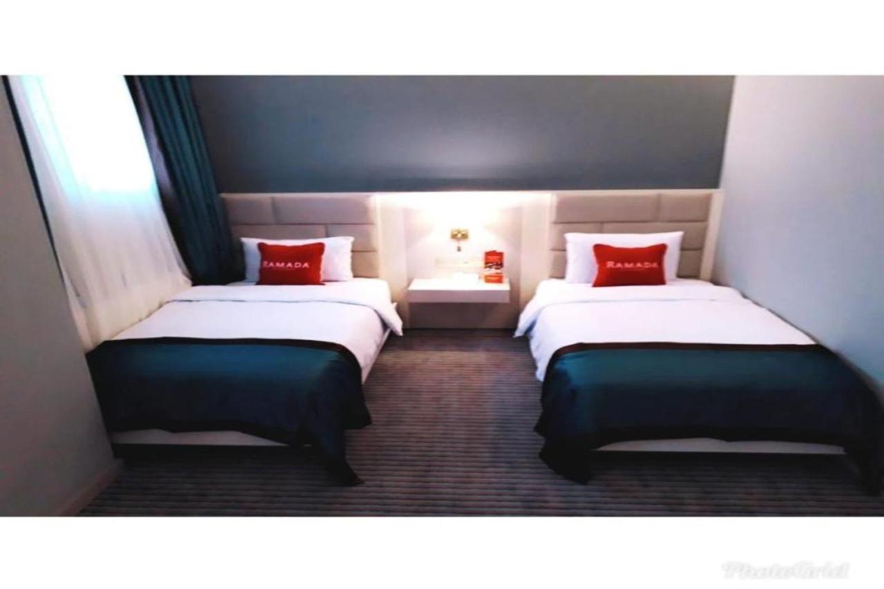 Hotel Ramada By Wyndham Sivas Extérieur photo